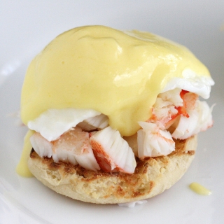 Crab Benedict