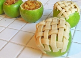 Contained Apple Pie