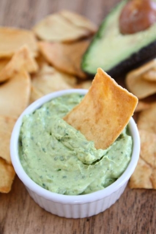 Avocado Yogurt Dip