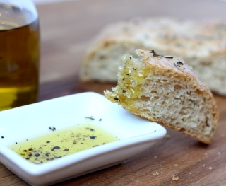 Macaroni Grill Bread