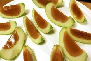 Caramel Apple Slices