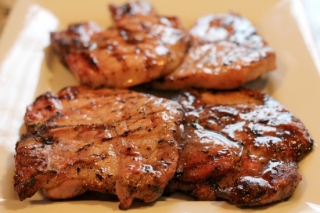 Grilled Glazed Pork Chops