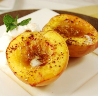 Quick Baked Peaches