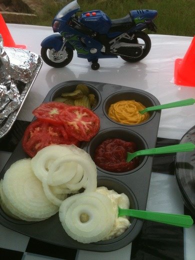 Use a Muffin Pan as a Condiment Tray