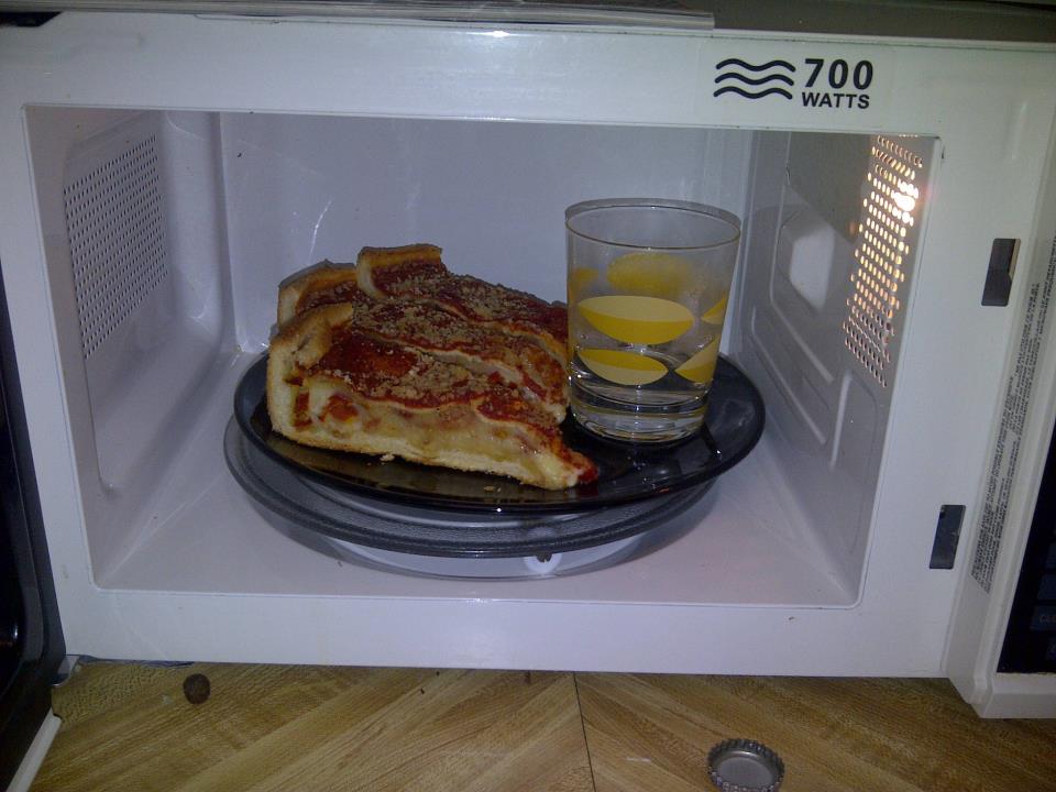 Microwave Leftover Pizza with water