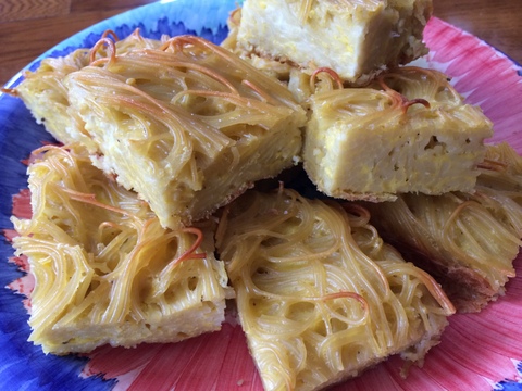 Grandma Minnies Spaghetti Pie