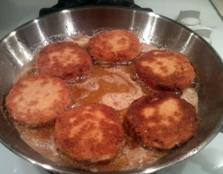 Salmon Cakes