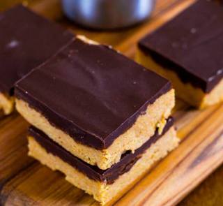 No-Bake Reeses Bars
