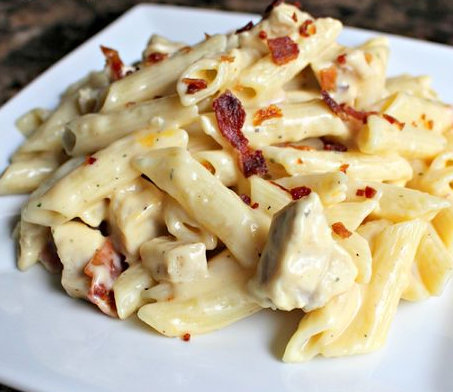 Bacon Ranch Chicken Pasta