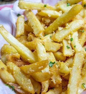 Easy Garlic Fries