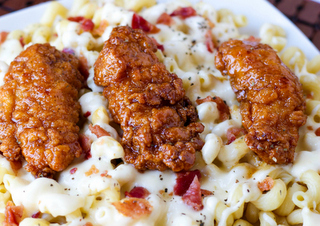 Sweet Crispy Chicken Mac and Cheese