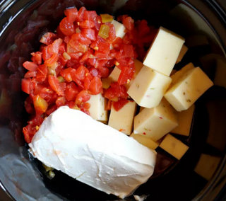 Easy White Queso