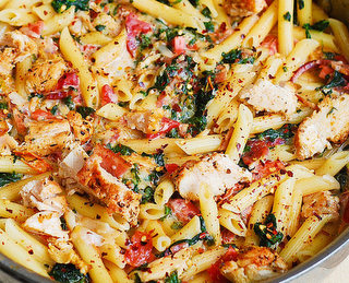 Creamy Chicken Bacon Pasta