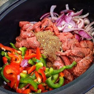 Easy Crock Pot Fajitas