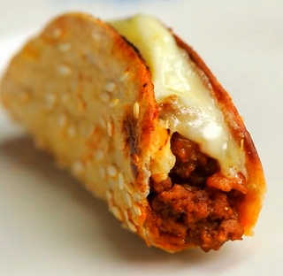 Cheeseburger Mini Tacos