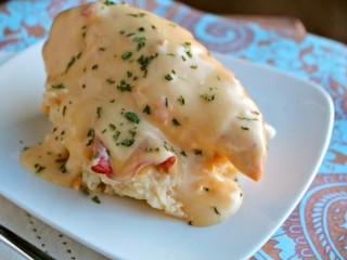 Slow Cooker Swiss Bacon Mushroom Chicken