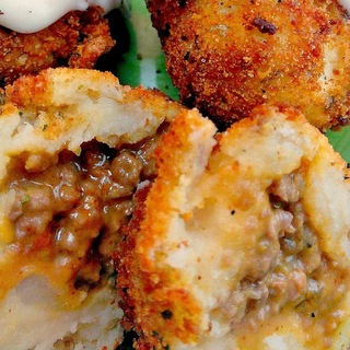 Stuffed Mashed Potato Balls