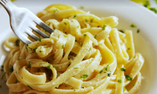 Quick Fettuccine Alfredo