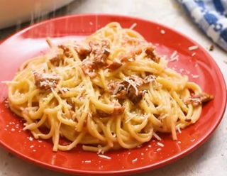 Easy Bacon Carbonara