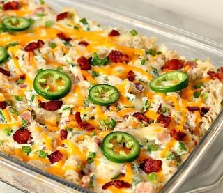 Jalapeno Popper Chicken Dip Casserole